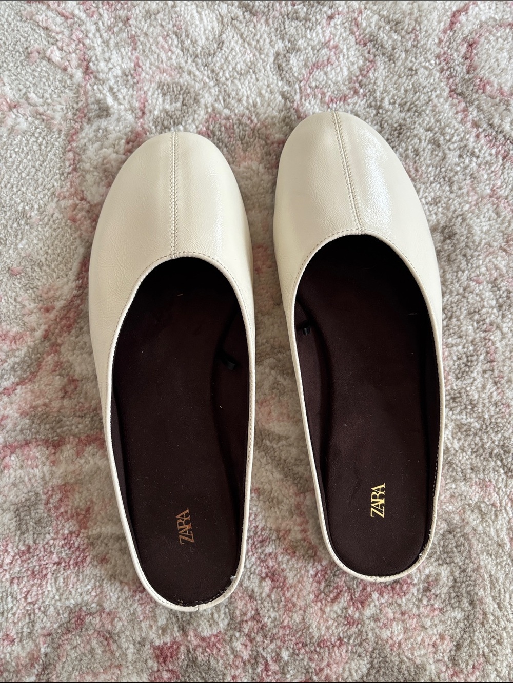 ZARA Off White Leather Slip-On Ballet Flats
